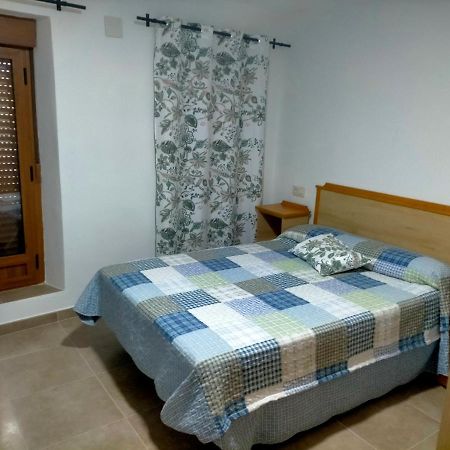 Casa Rural Ardwina II Alía المظهر الخارجي الصورة